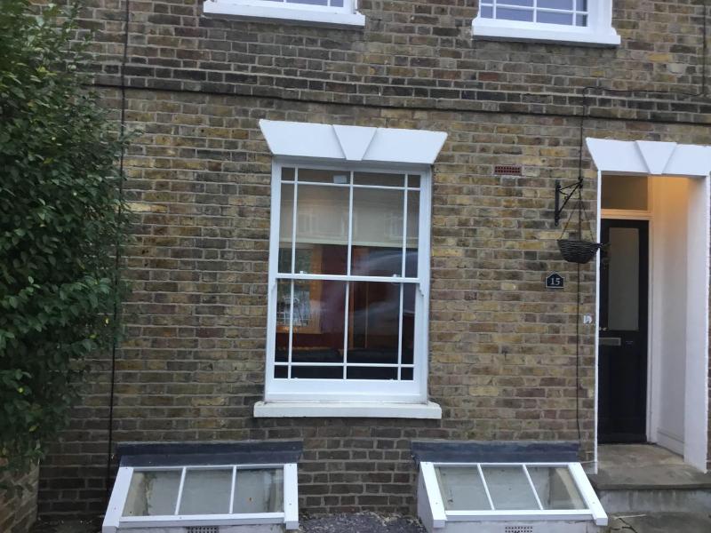 Timber sash windows, bespoke joinery in Brentwood and Shenfield, Essex gallery image 21